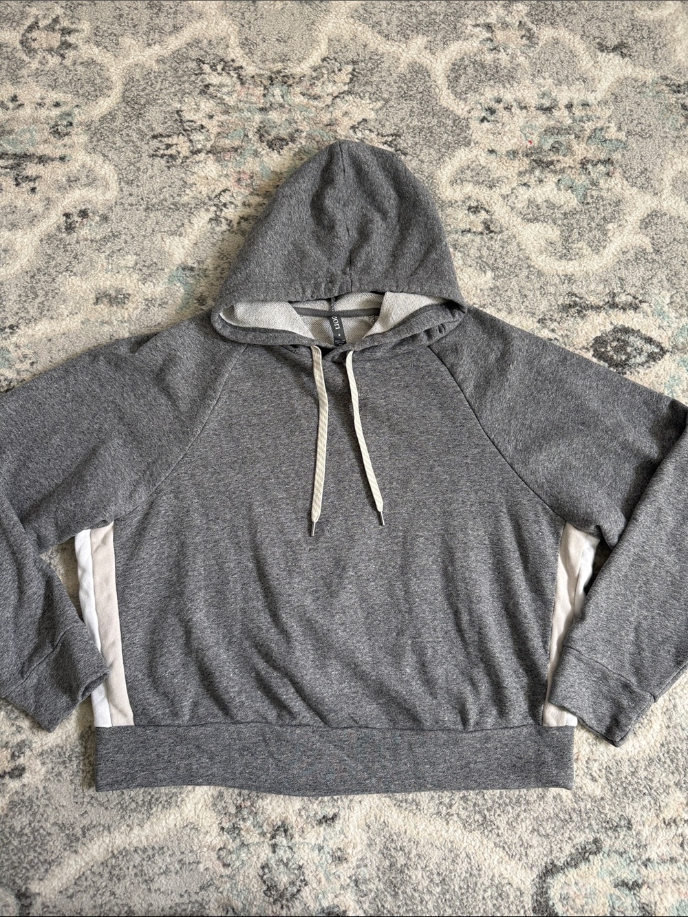 Vuori Colorblock Hooded Sweatshirt Size Medium